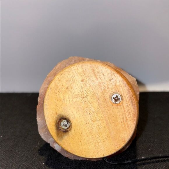 Small Himalayan Salt Lamp - Natural Orange Glow - Picture 6 of 9